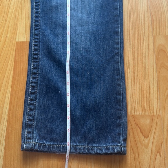 Vintage Brass Jeans size 36x30. Dark wash. Preowned. - Picture 12 of 12